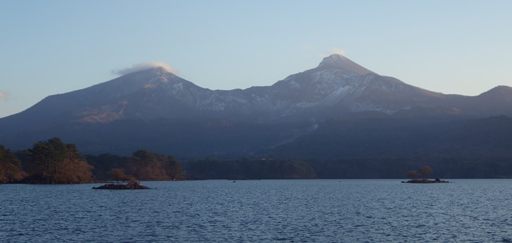 桧原湖の秋